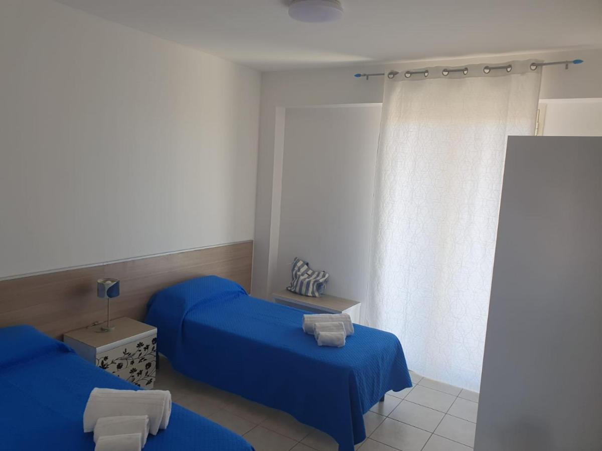 Casa Vacanze Il Giardino Dei Girasoli Marina di Ragusa Zewnętrze zdjęcie